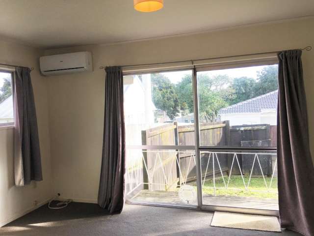 2/69 Spring Street 10051_4