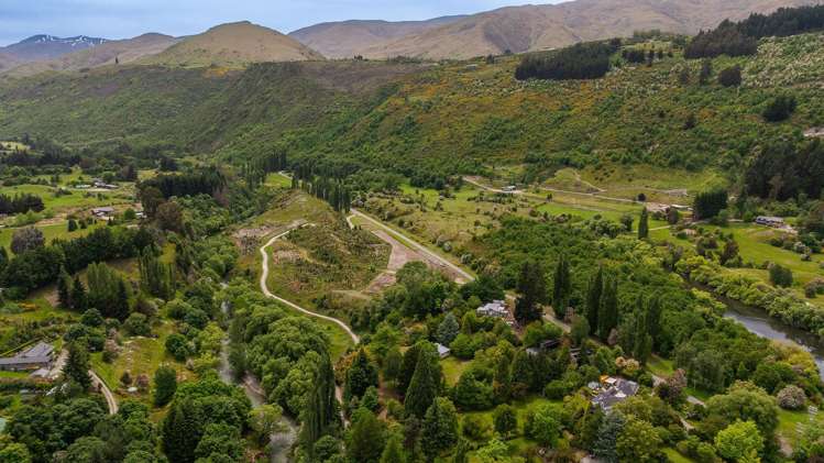 17 Whitechapel Road Arrow Junction_13