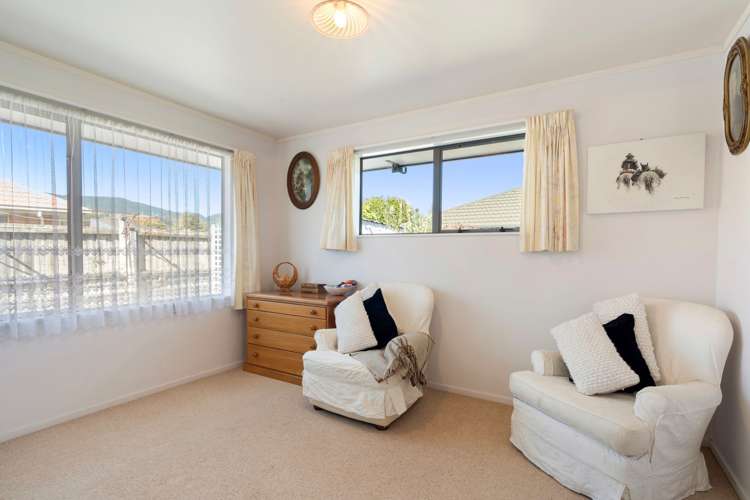 32 Masefield Street Stoke_19