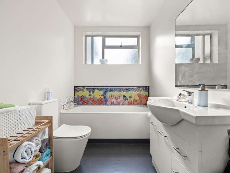 6 Daly Street Port Chalmers_13