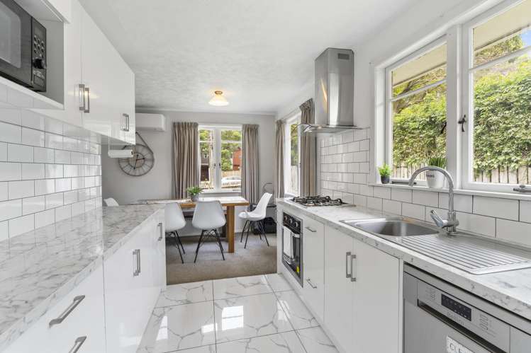 86 Ruapehu Street Paraparaumu_2