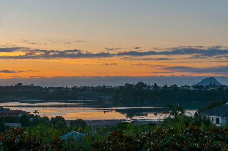 5 Village Way Welcome Bay_22