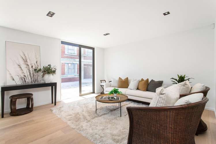 3/177 Chester Street East_4