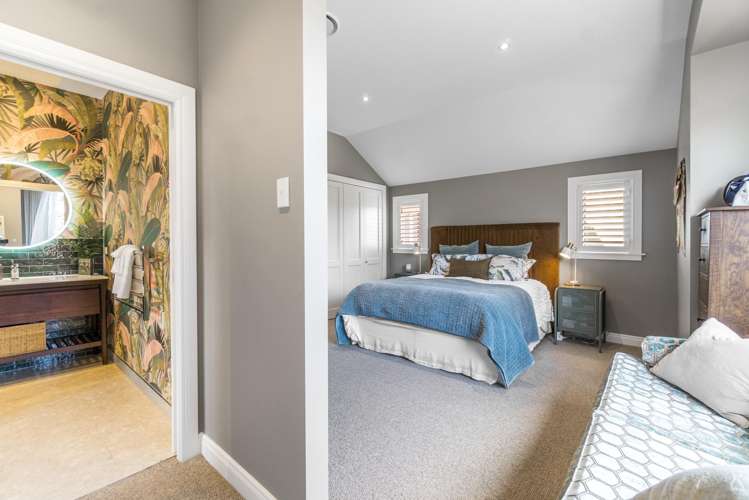 4 Castle Drive Epsom_16