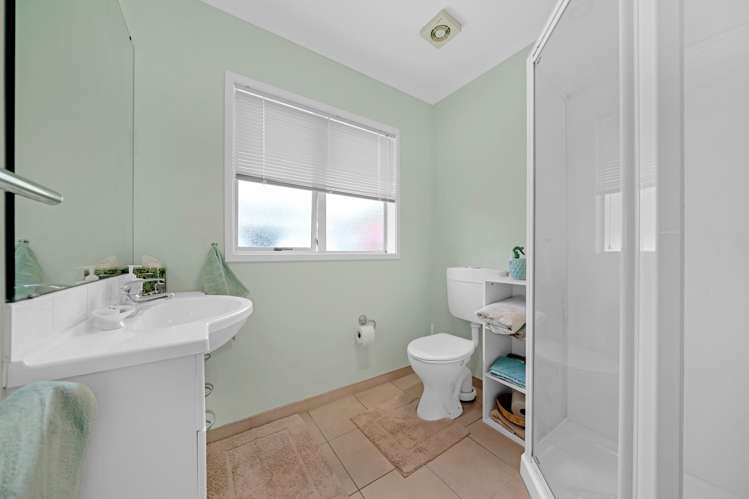 9 Thomas Moore Place Pukekohe_9