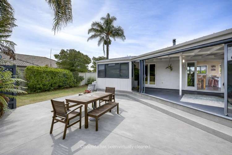 13 Howard Road Taradale_21