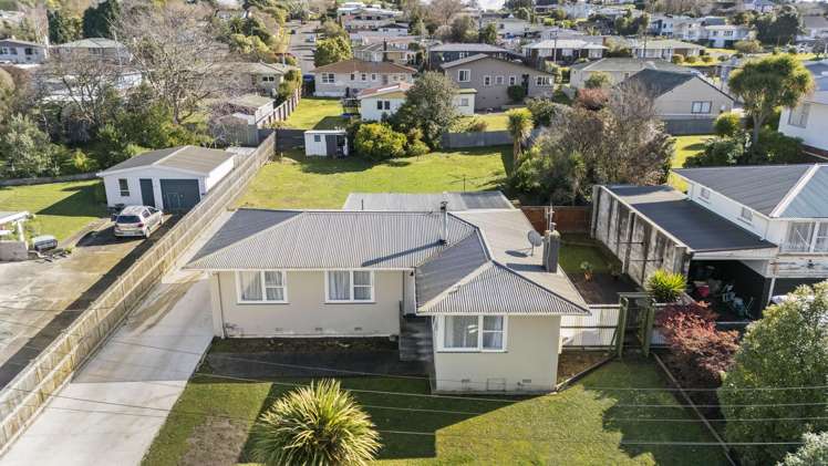 84 Lethbridge Street Feilding_16