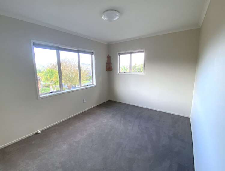 12 Neaptide Close Red Beach_3