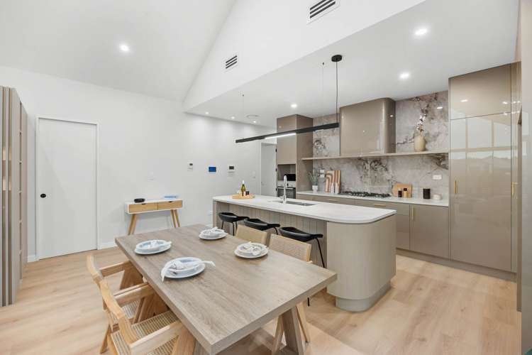 6 & 8 Tuwai Crescent Opaheke_8