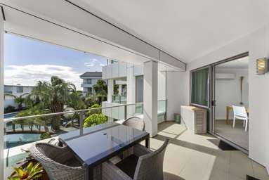 210/136 Marine Parade_2