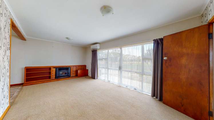 982 State Highway 25 Waitakaruru_11