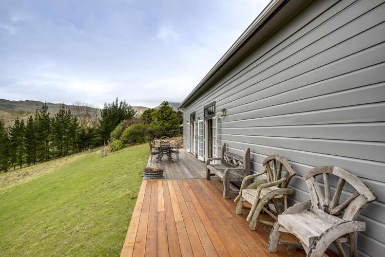 972 Kahuranaki Road Kahuranaki_16