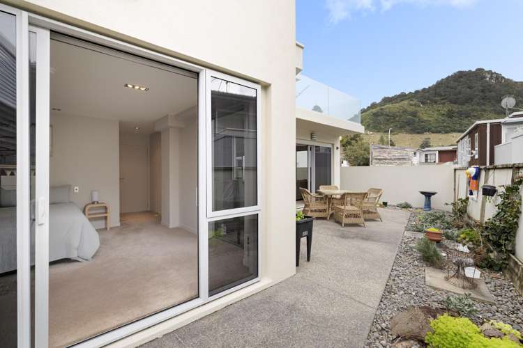 3/11 The Mall Mount Maunganui_6