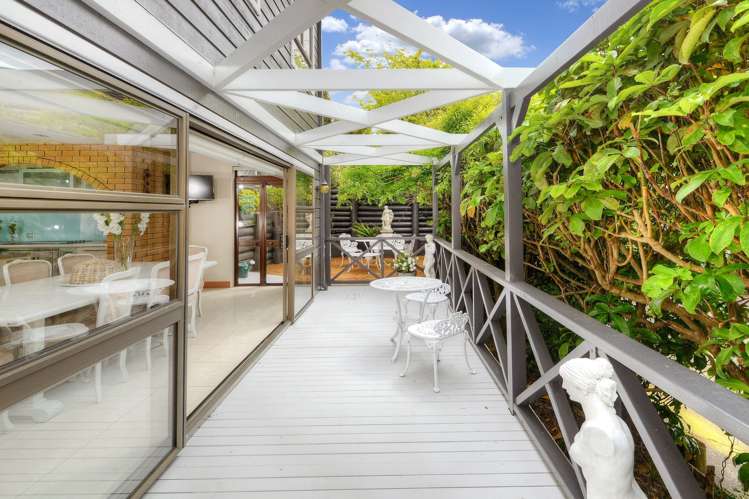 54 Hadfield Street Beach Haven_12