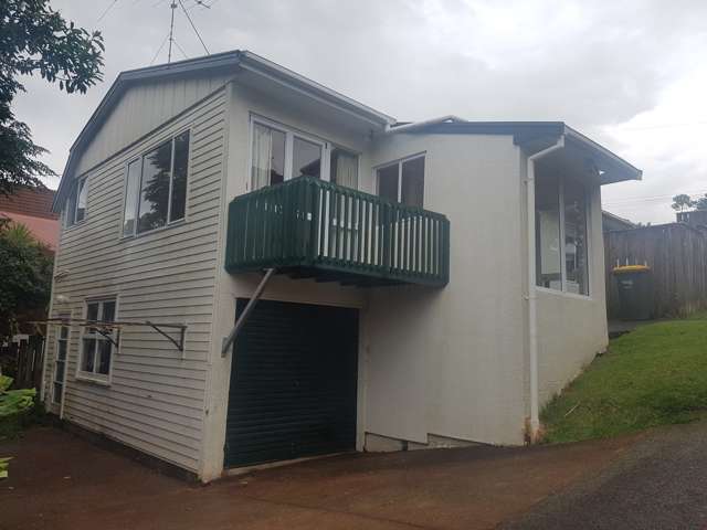 1/17 Aorangi Place Birkenhead_2