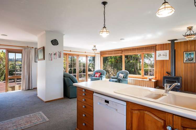 57 Aldourie Road Brightwater_9