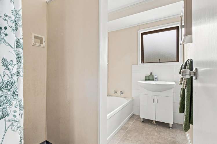 20 Hemans Street Leamington_12