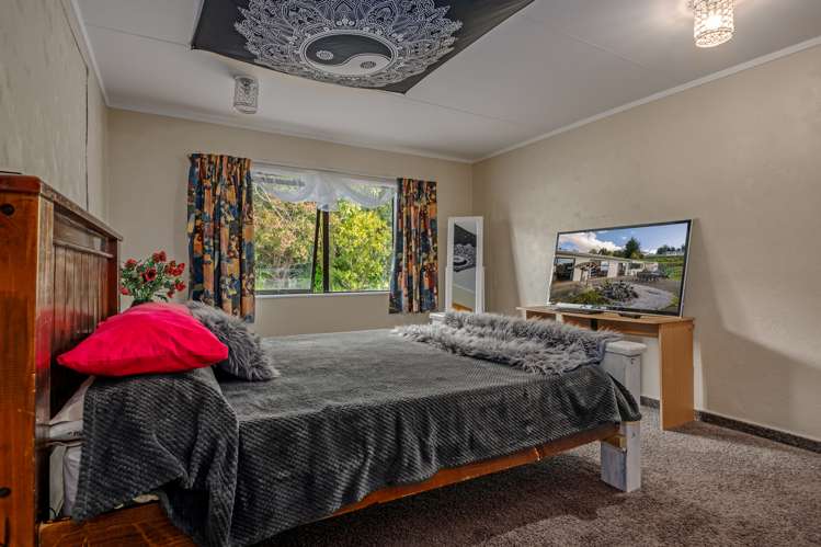 26 The Bush Track Aokautere_9