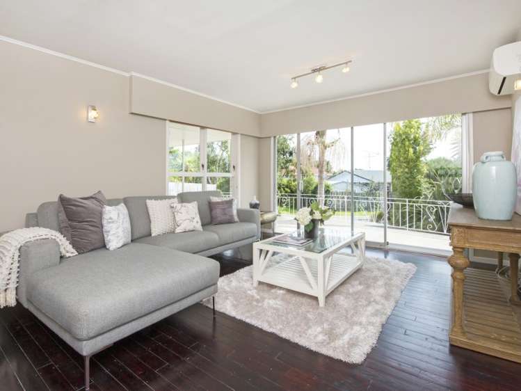 30 Ussher Place Pakuranga Heights_2