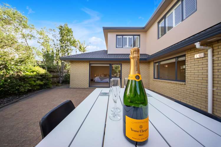 20 Quedley Court Eastern Beach_34