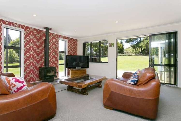 136 Mapara Road Acacia Bay_6