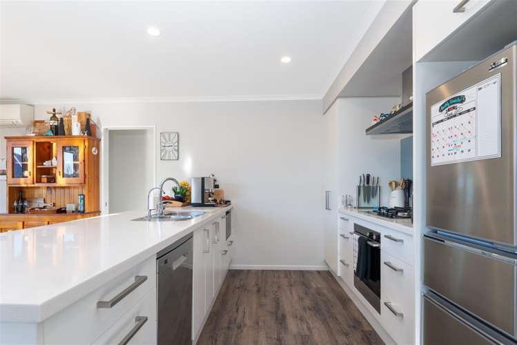 13 Mary Newton Place Brightwater_13