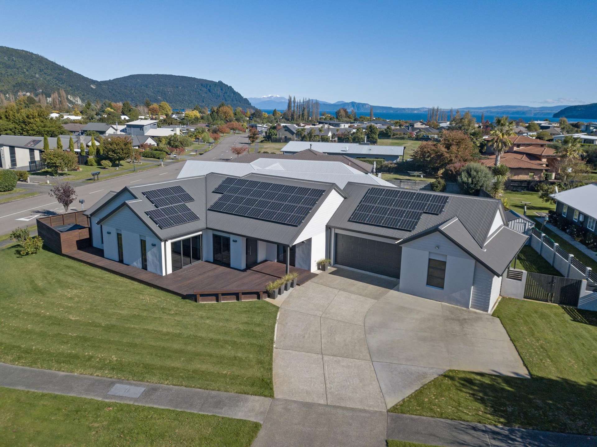 1 Montgomery Crescent Kinloch_0