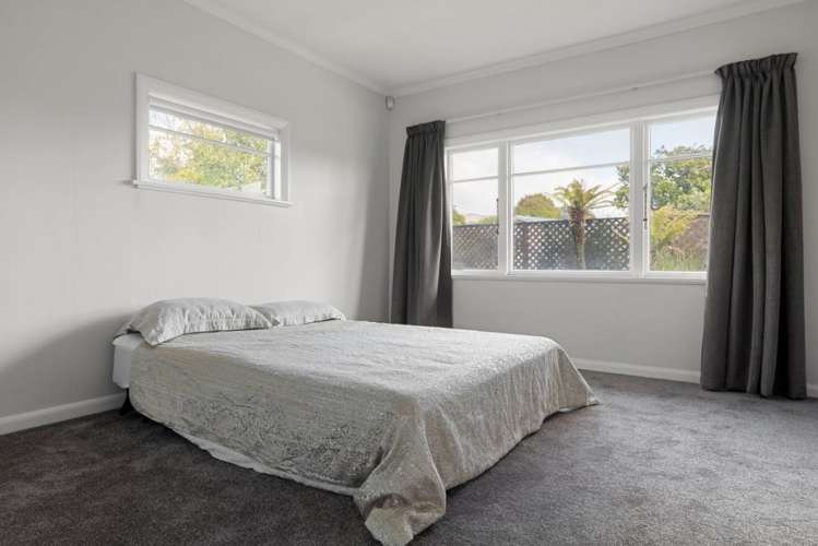 11 Polstead Road Stoke_15