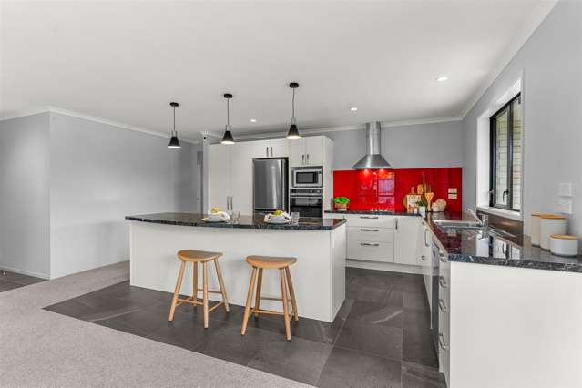 4 Kowi Lakes Drive One Tree Point_2