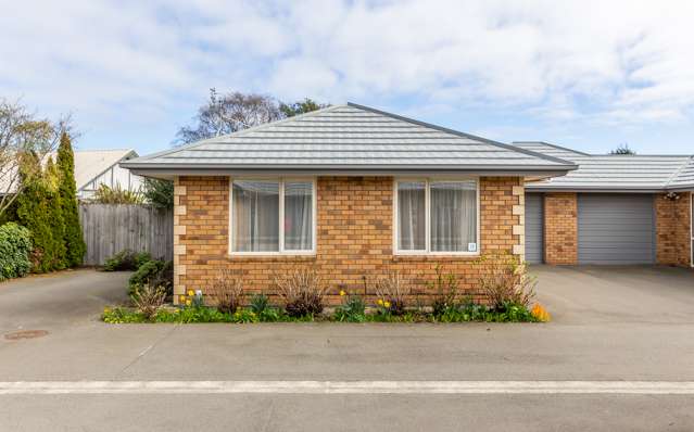 7/446 Ferry Road Woolston_1