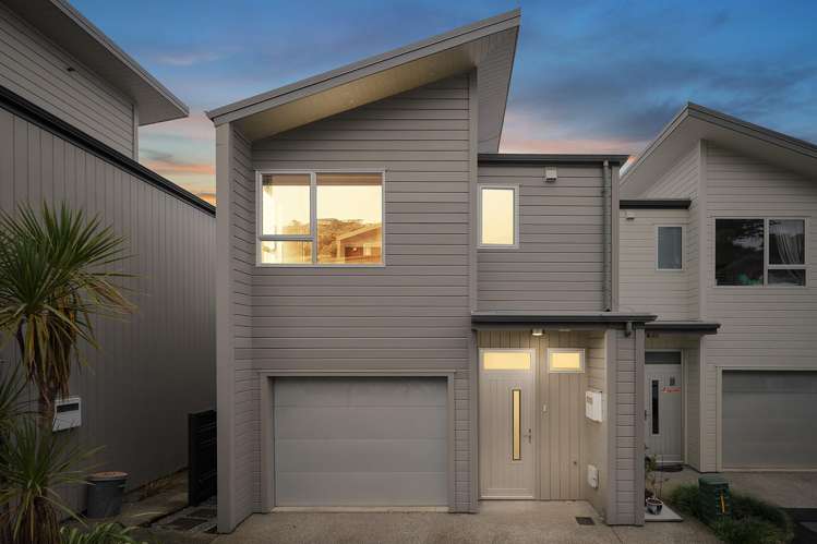 10/3 Severn Street Island Bay_12
