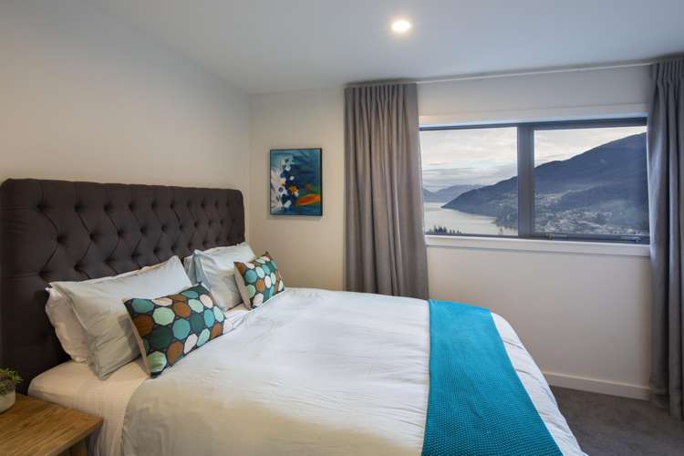 3 Leeds Lane Queenstown_13