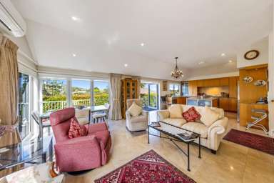 496A Riddell Road_3