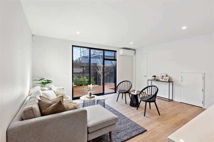 2/29 Browning Street Sydenham_6