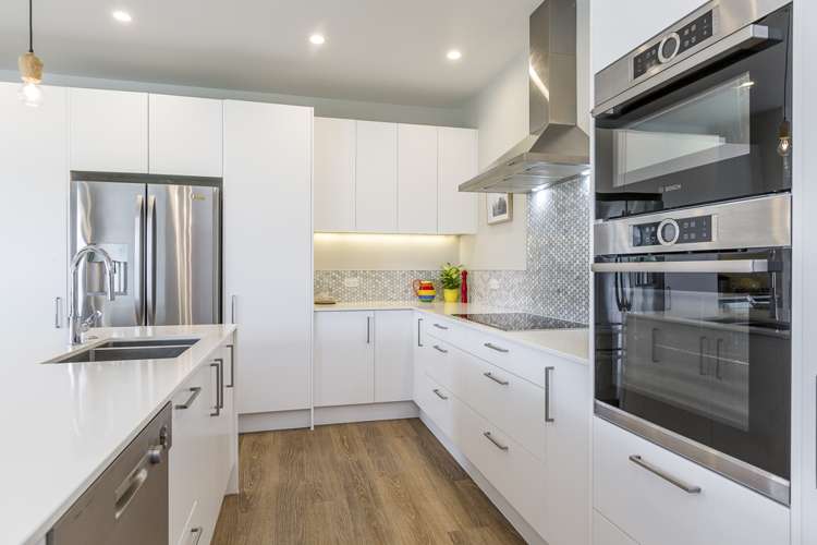 11 Laly Haddon Place Matakana_10