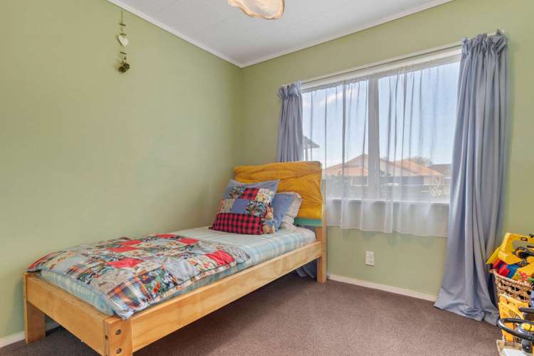 9 Bronte Place Owhata_6