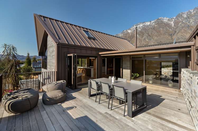 39 Mcadam Drive Jacks Point_25