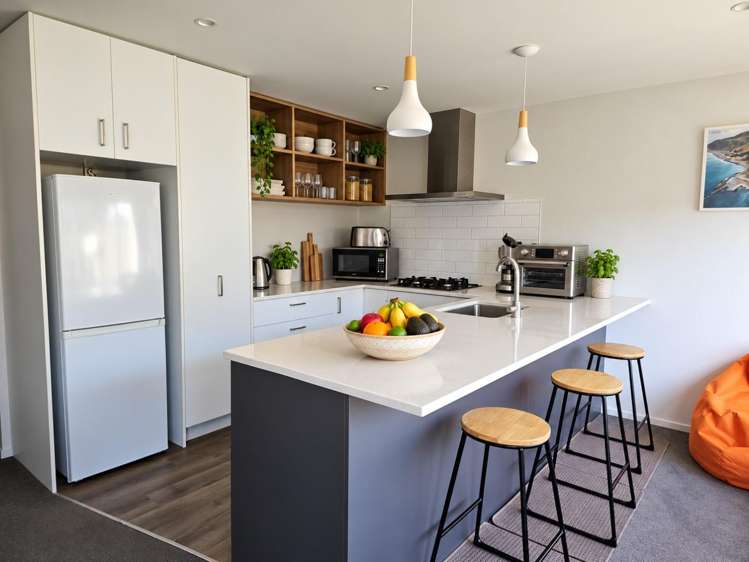 8 Torea Place 10954_5