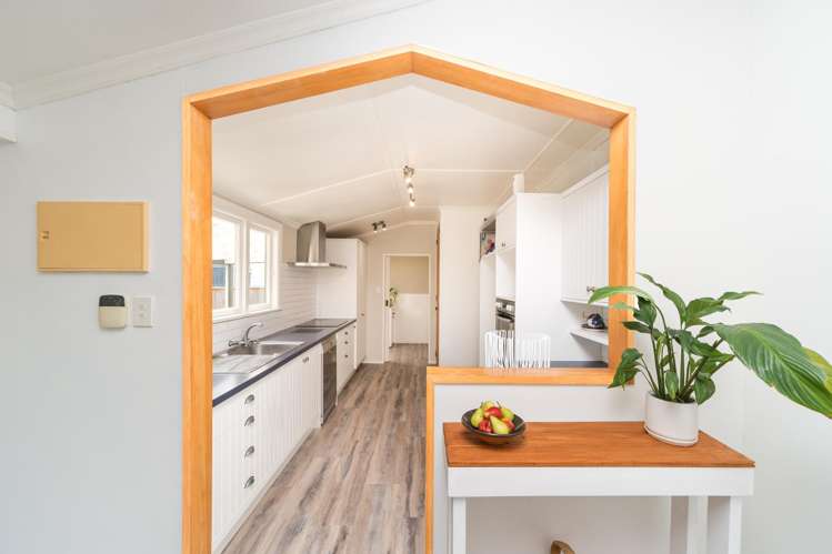 Front (9) Frederick Street Terrace End_19