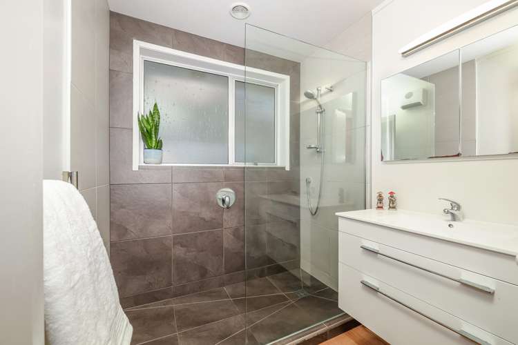 12 Taine Street North East Valley_10