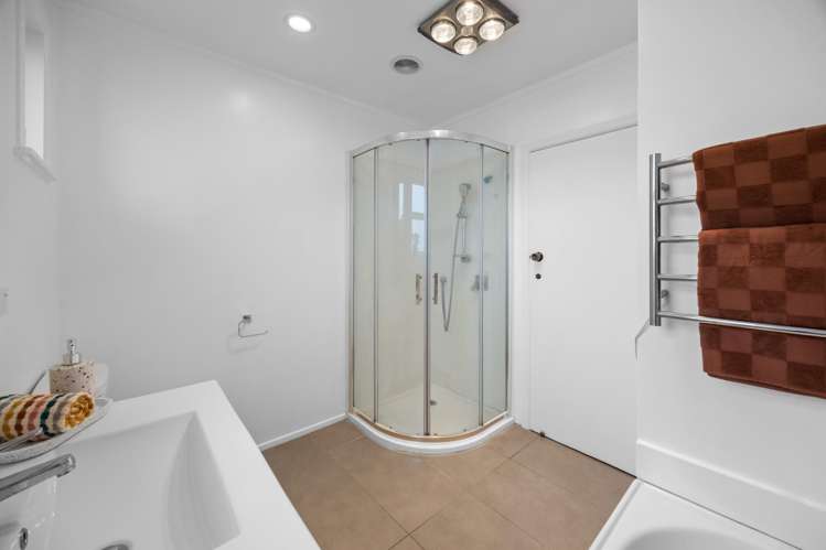 2/18 Mattson Road Pakuranga_12