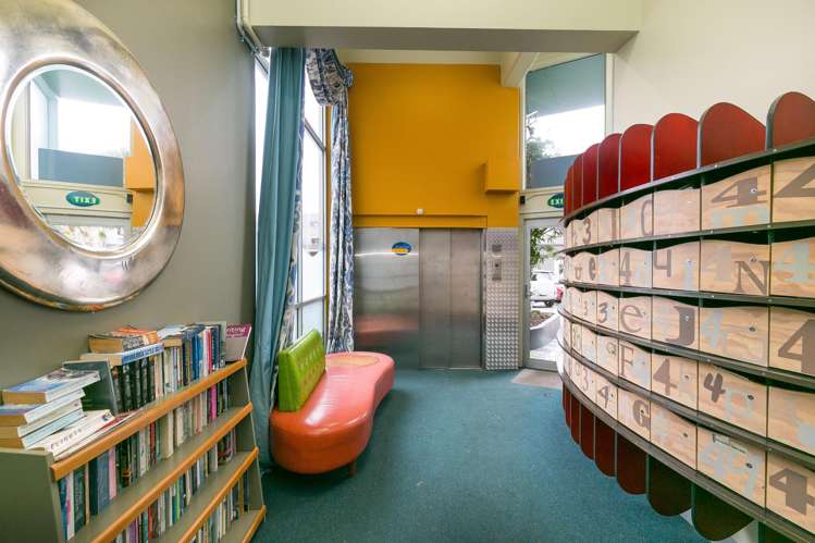 4b/51 Webb Street Mount Cook_5