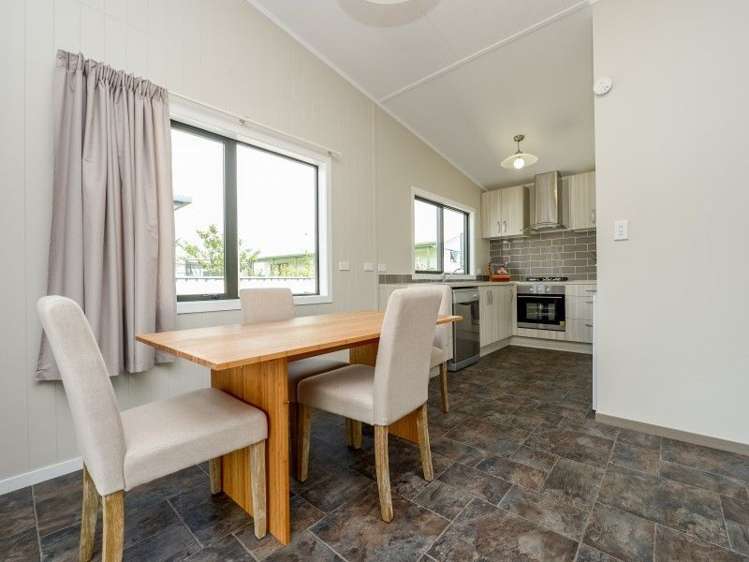 9 Lethborg Street Dinsdale_32