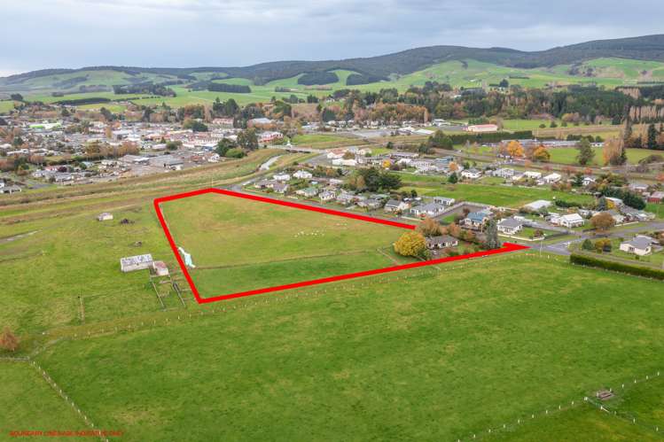 24 Harbison Street Otautau_11