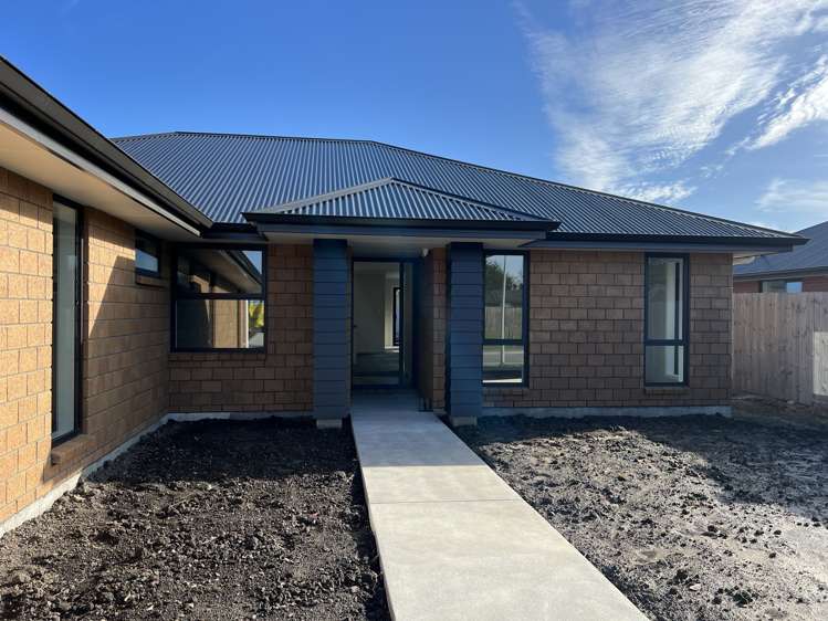 29 Geoff Geering Drive Netherby_13