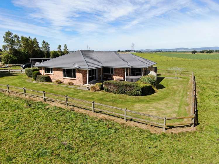 445 Aparima Road Otautau_16