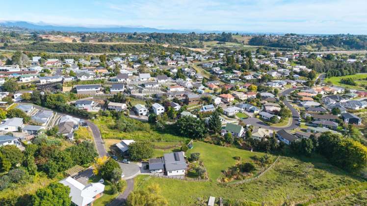 29 Dunrobbin Place Gate Pa_26