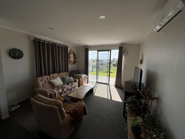 24A Kingdon Road 1093_2