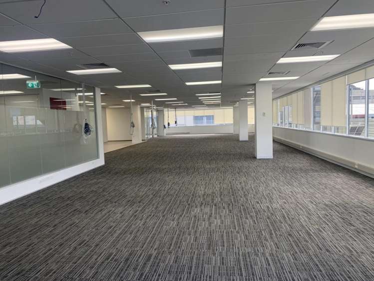 2 Fred Thomas Drive Takapuna_6