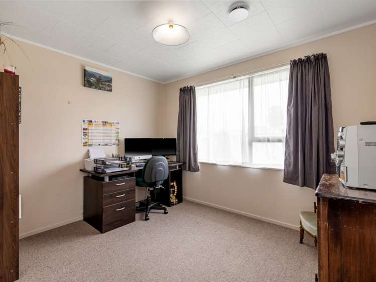 6 Hathaway Street Spring Creek_10